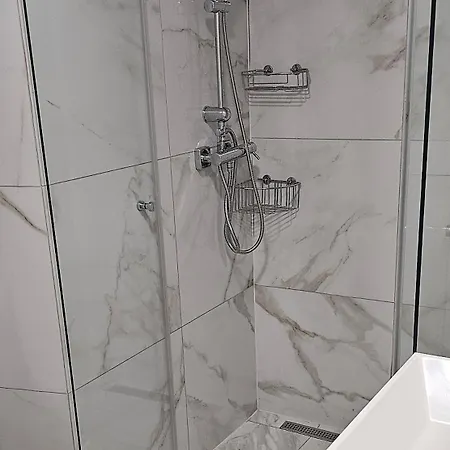 Stara Posta 7 * Grosuplje